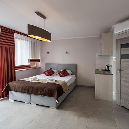 Magnetic Apartment Jerozolimskie B Варшава Экстерьер фото